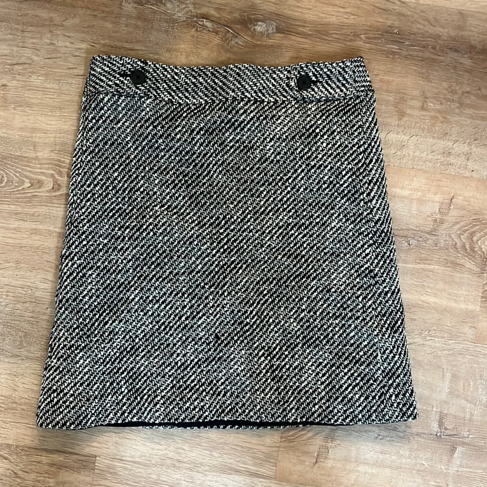 Black Tweed Skirt | Ann Taylor | Size 6